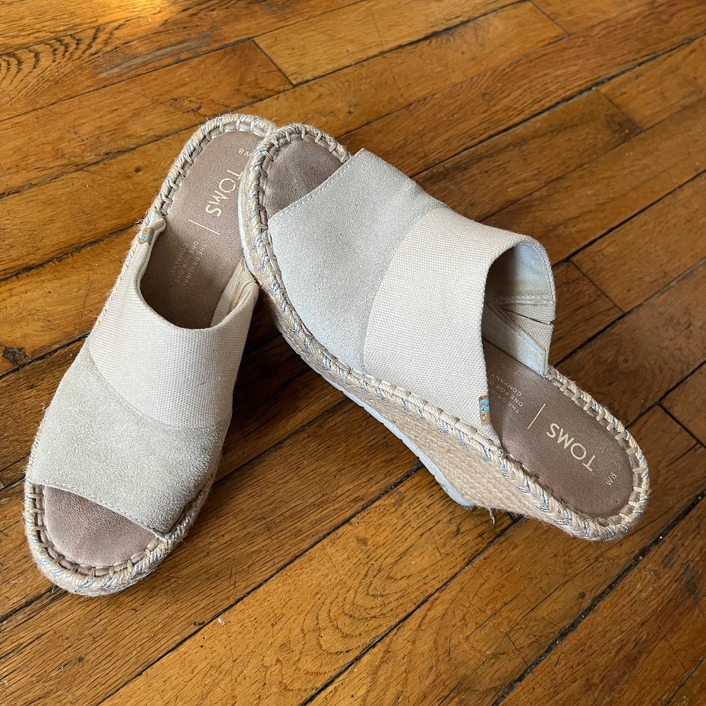Toms Monica wedges
